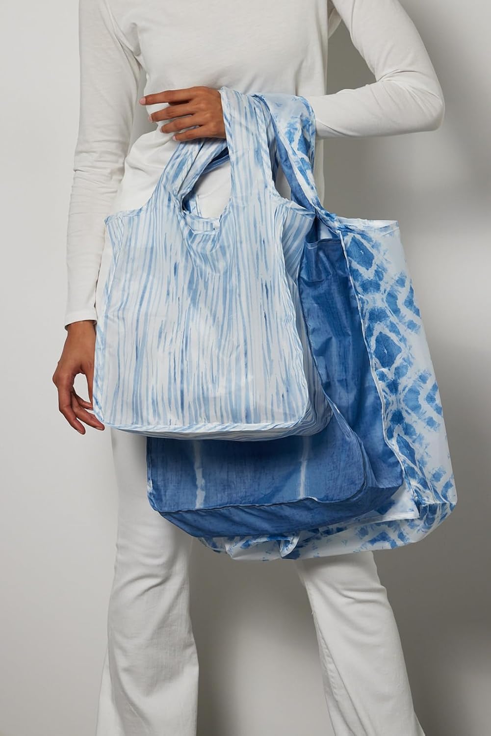 Reusable Grocery Bag - Stylish Shopping Bag for Groceries - Foldable Tote Bag - Medium Size