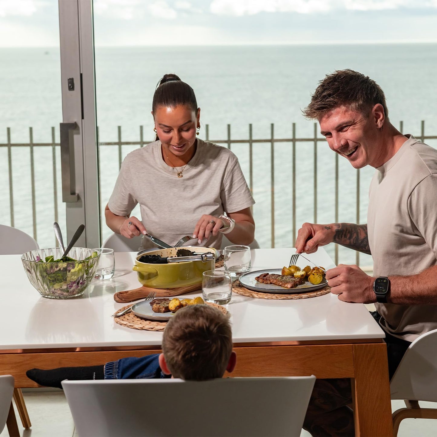 TrendPlain 16oz/470ml Glass Olive Oil Sprayer for Cooking – 2 in 1 Olive Oil Dispenser Bottle for Kitchen Gadgets and Air Fryer Accessories, Salad, BBQ - Green