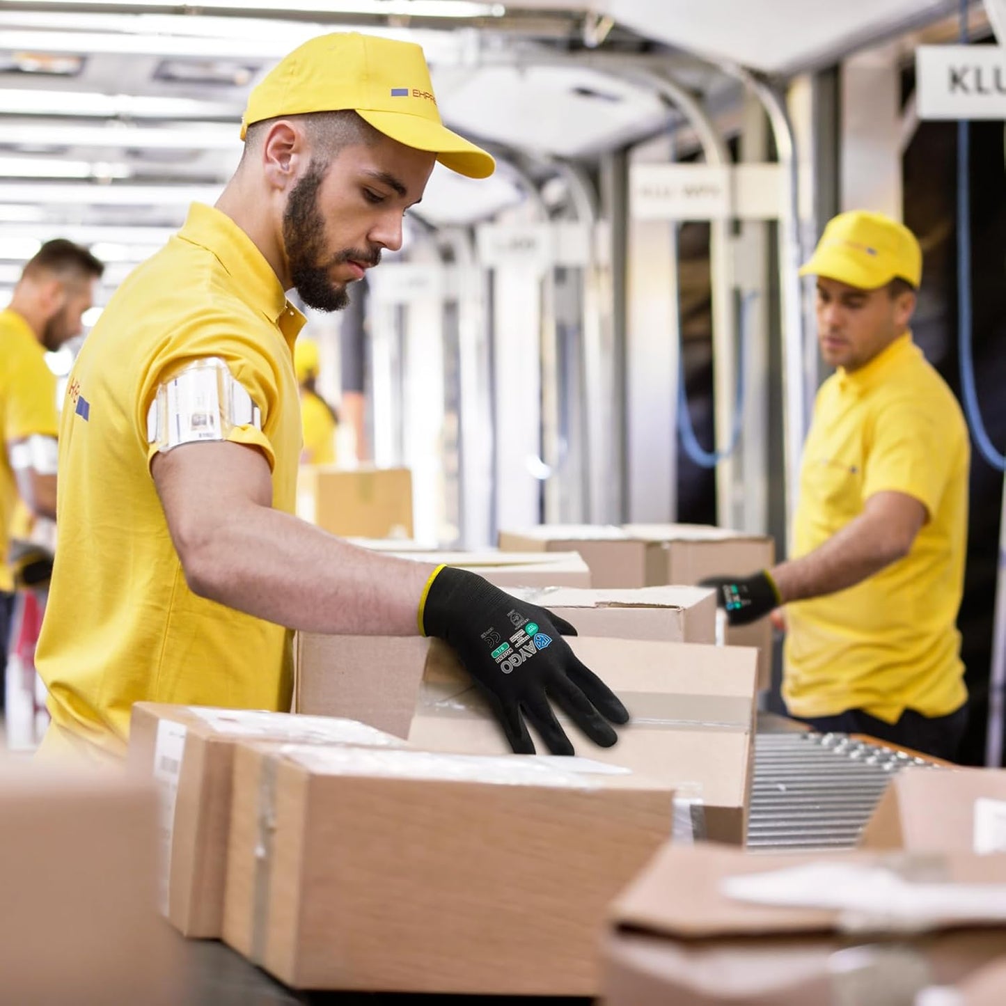 KAYGO Safety Work Gloves MicroFoam Nitrile Coated, 12 Pairs KG18NB,Seamless Knit Nylon Glove with full fingers Touchscreen, Ideal for Automotive,Warehouse,Construction (Medium, Black)