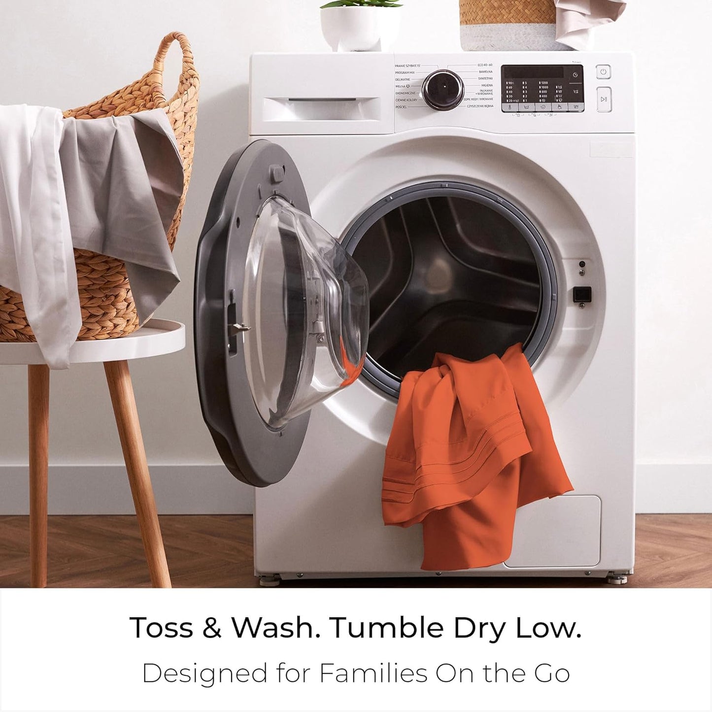 Mellanni Queen Sheets Set - 4 PC Iconic Collection Bedding - Hotel Luxury, Extra Soft, Cooling Bed Sheets - Wrinkle, Fade, Stain Resistant (Queen, Poppy Orange)