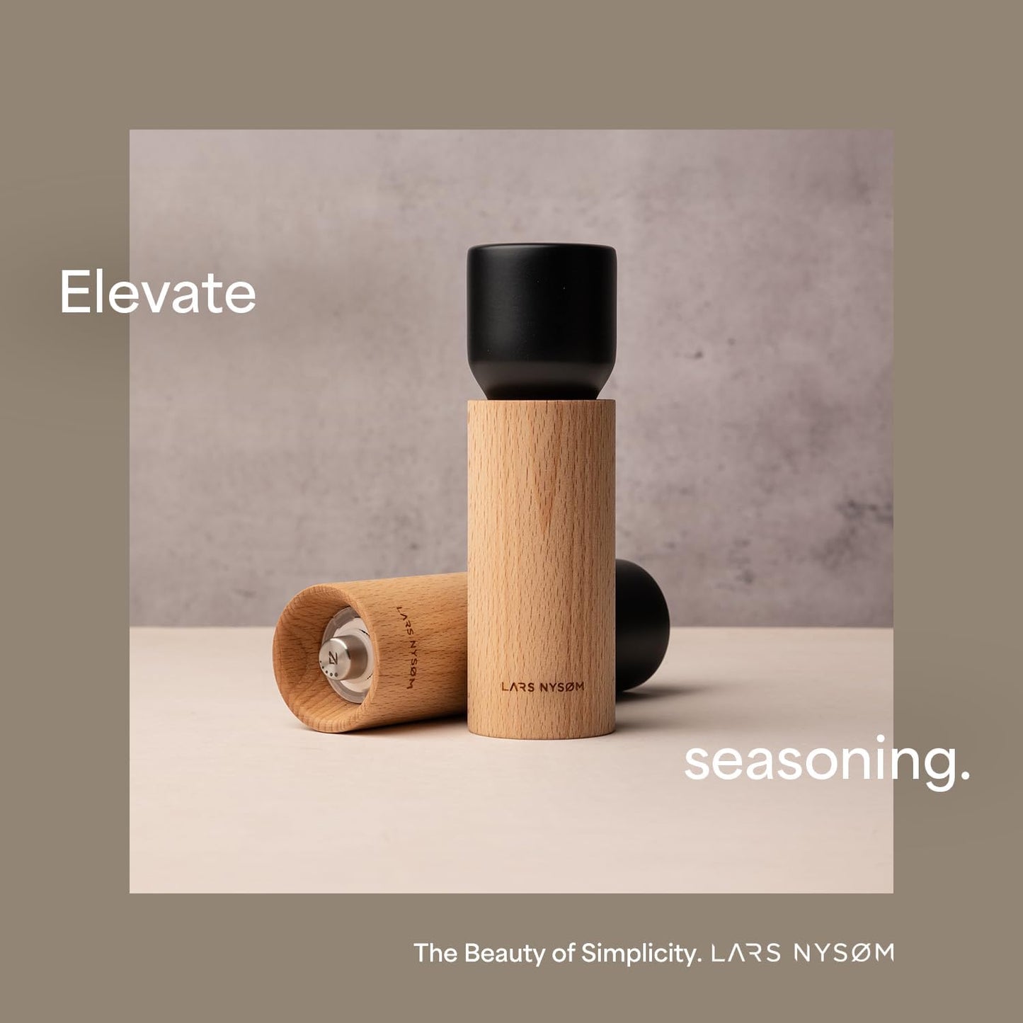 LARS NYSØM Wooden Salt and Pepper Grinder Set Manual - Salt and Pepper Mills with Adjustable Ceramic Grinder - Elegant Beechwood Pepper and Salt Mill Set for Dining Table (Taupe Brown)
