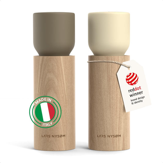 LARS NYSØM Wooden Salt and Pepper Grinder Set Manual - Salt and Pepper Mills with Adjustable Ceramic Grinder - Elegant Beechwood Pepper and Salt Mill Set for Dining Table (Brown/Beige)
