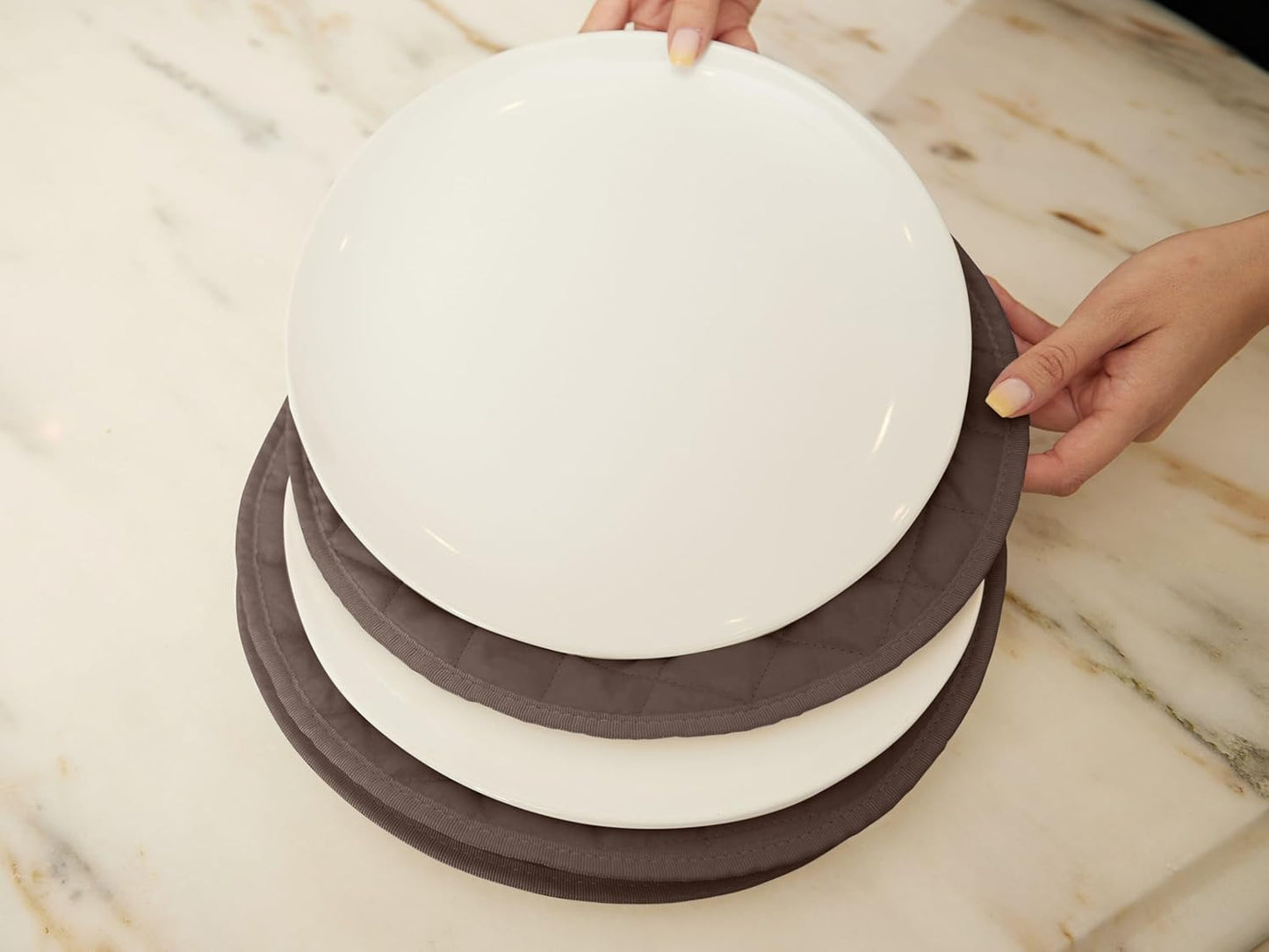 Covermates Keepsakes - Quilted Divider Set - Set of 4 - Scratch & Breakage Protection - Stain Resistant - Machine Washable - China Storage, Bronze