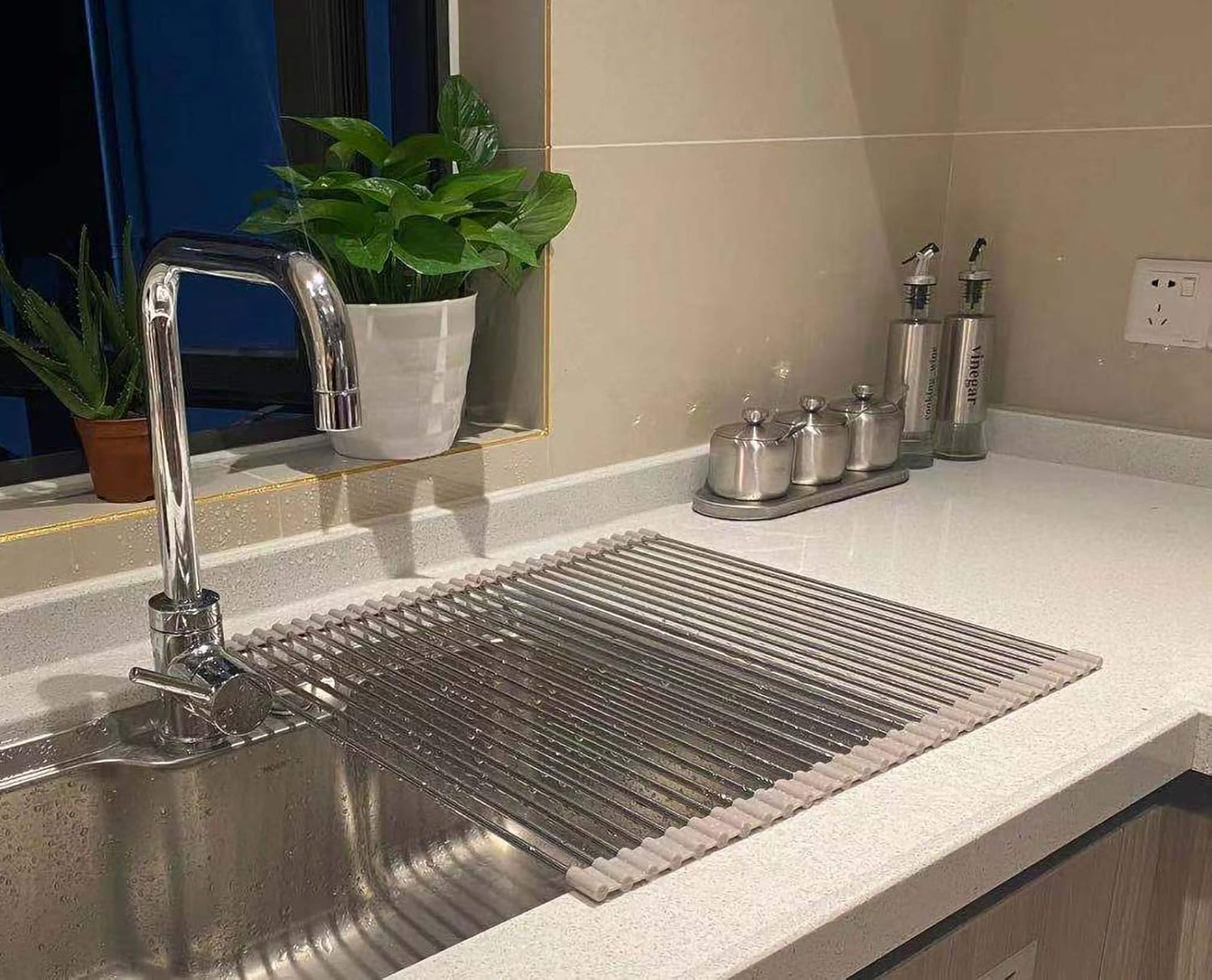 Ahyuan Roll up Dish Drying Rack Over The Sink Kitchen Roll up Sink Drying Rack Portable Dish Drainer Foldable Dish Drying Rack (Warm Gray, 20.5''X19.7'')