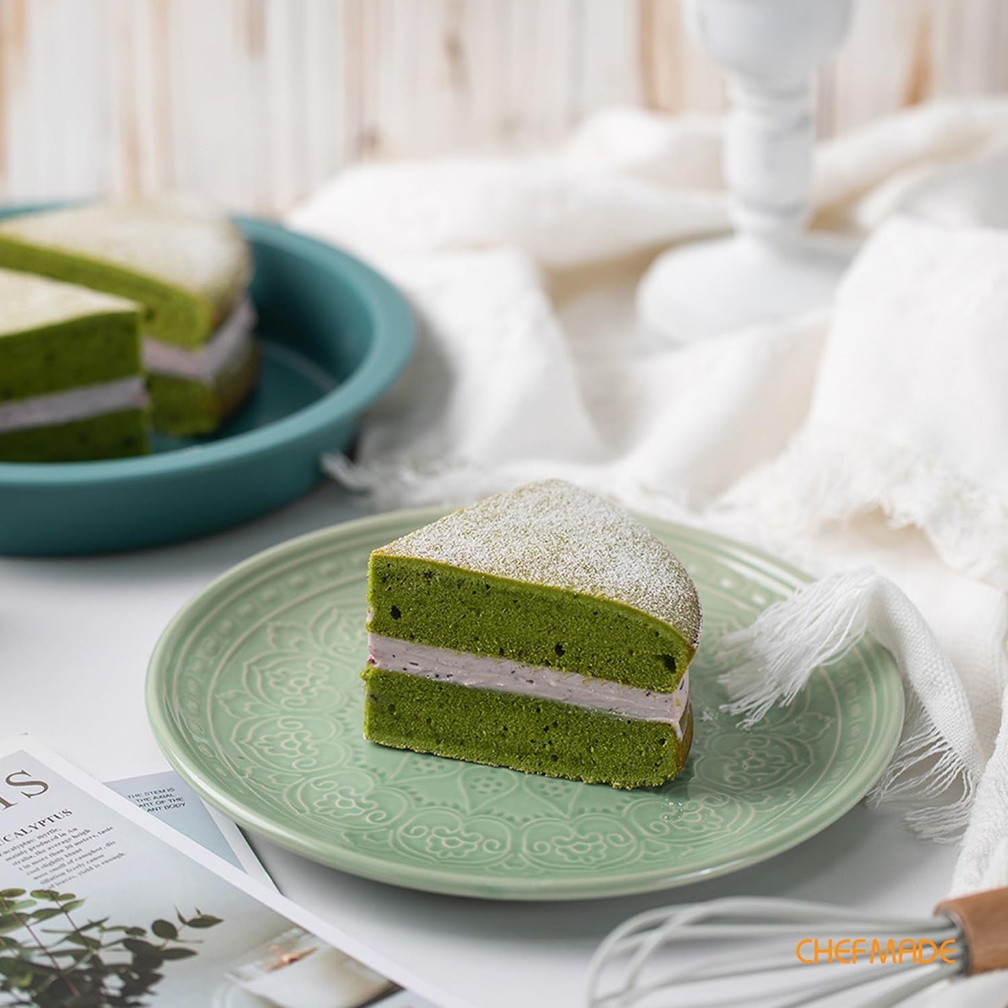 CHEFMADE Round Cake Pan, 8-Inch Non-Stick Pizza Pan and Pie Bakeware for Oven Baking (Green)