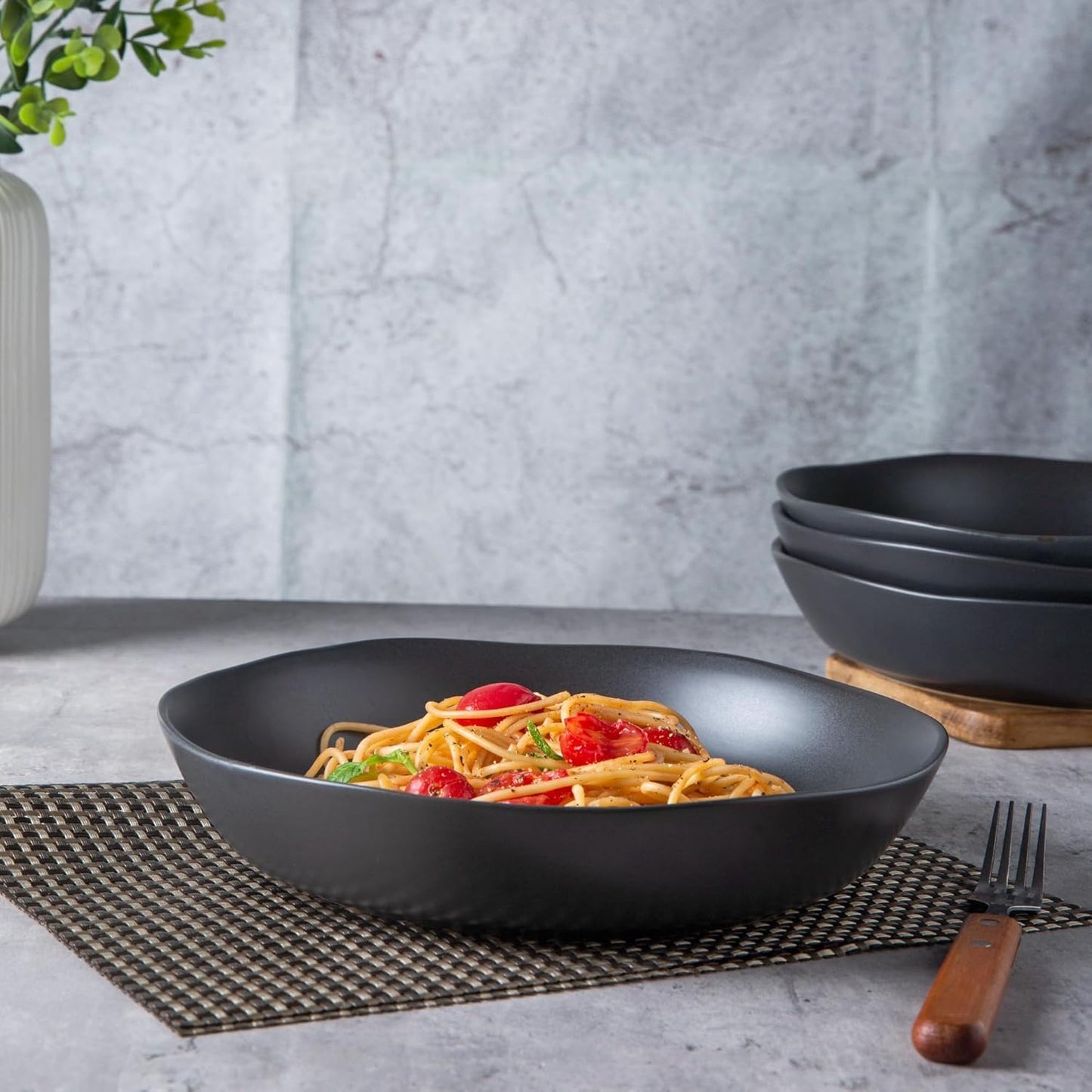 AmorArc 9.75'' Ceramic Large Pasta Bowls, 38oz Stoneware Flat Serving Bowls Set of 4, Oven,Microwave&Dishwasher Safe Bowls with Wavy Rim for Fruit Pasta Salad Meal, Matte Black