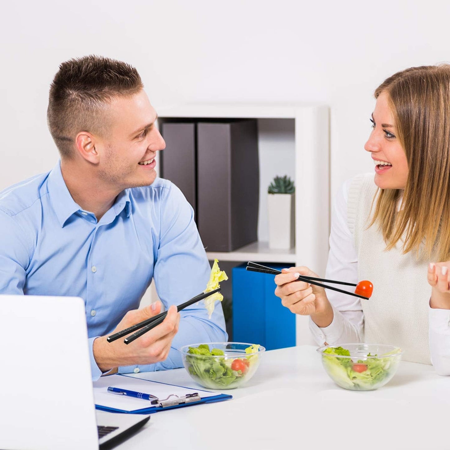 5 Pairs Fiberglass Chopsticks, GLAMFIELDS Reusable Japanese Chinese Chop sticks Dishwasher Safe, Non-slip, 9 1/2 inches - Black with Multi-purpose Drawstring Bag Carrying Case