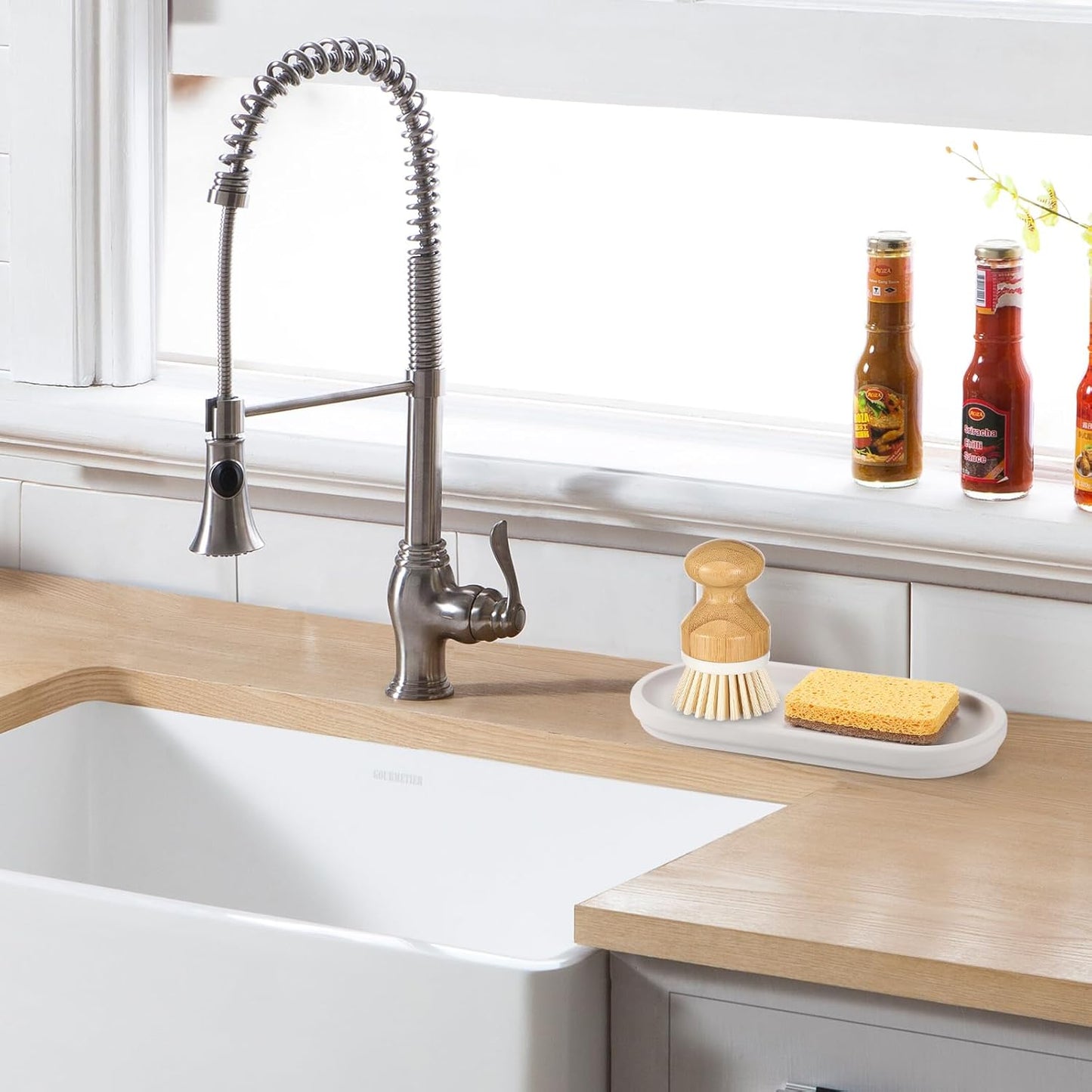 Diatomaceous Earth Sink Caddy, Instant Dry Bathroom Kitchen Sink Organizer, Minimalist Water Absorbing Dish Soap Holder, Stone Tray for Sponge Brush Candles (Grey)