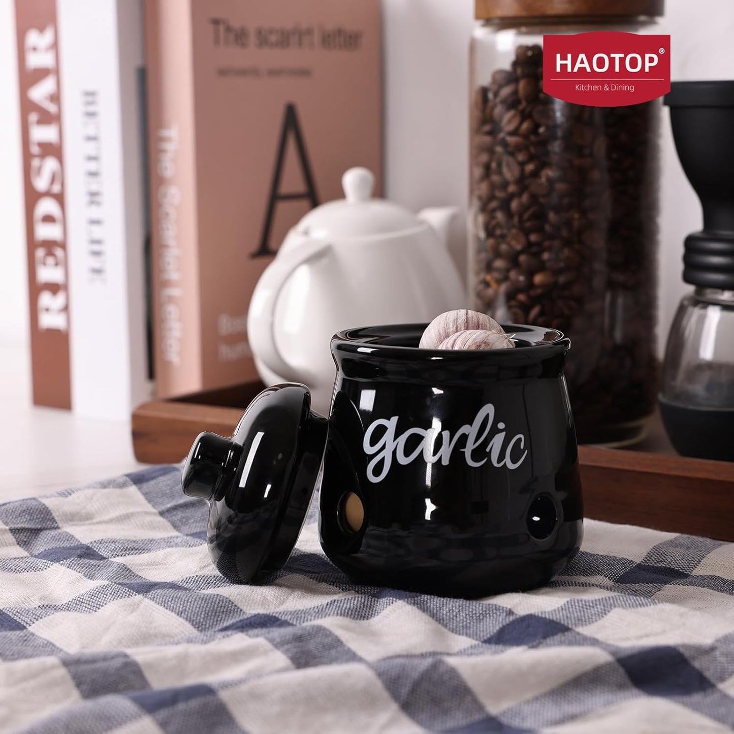 HAOTOP Garlic Keeper with Lid, Ceramic Mini Garlic Saver Container for Countertop, Farmhouse Kitchen Decor (Black)