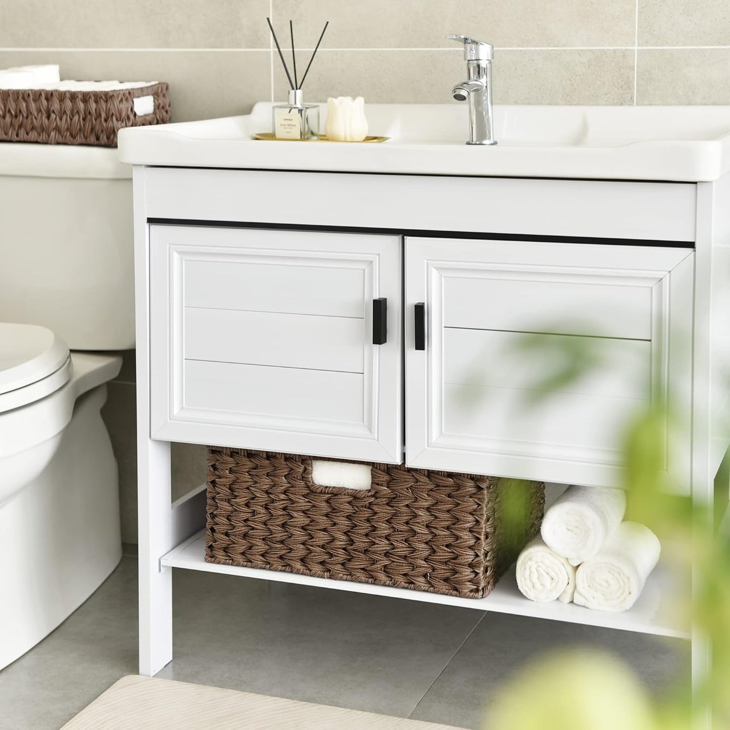 GRANNY SAYS Large Wicker Basket, Decorative Woven Basket for Storage, Waterproof Storage Basket Organizer, Wicker Storage Basket for Organizing, Brown Basket, 1-Pack