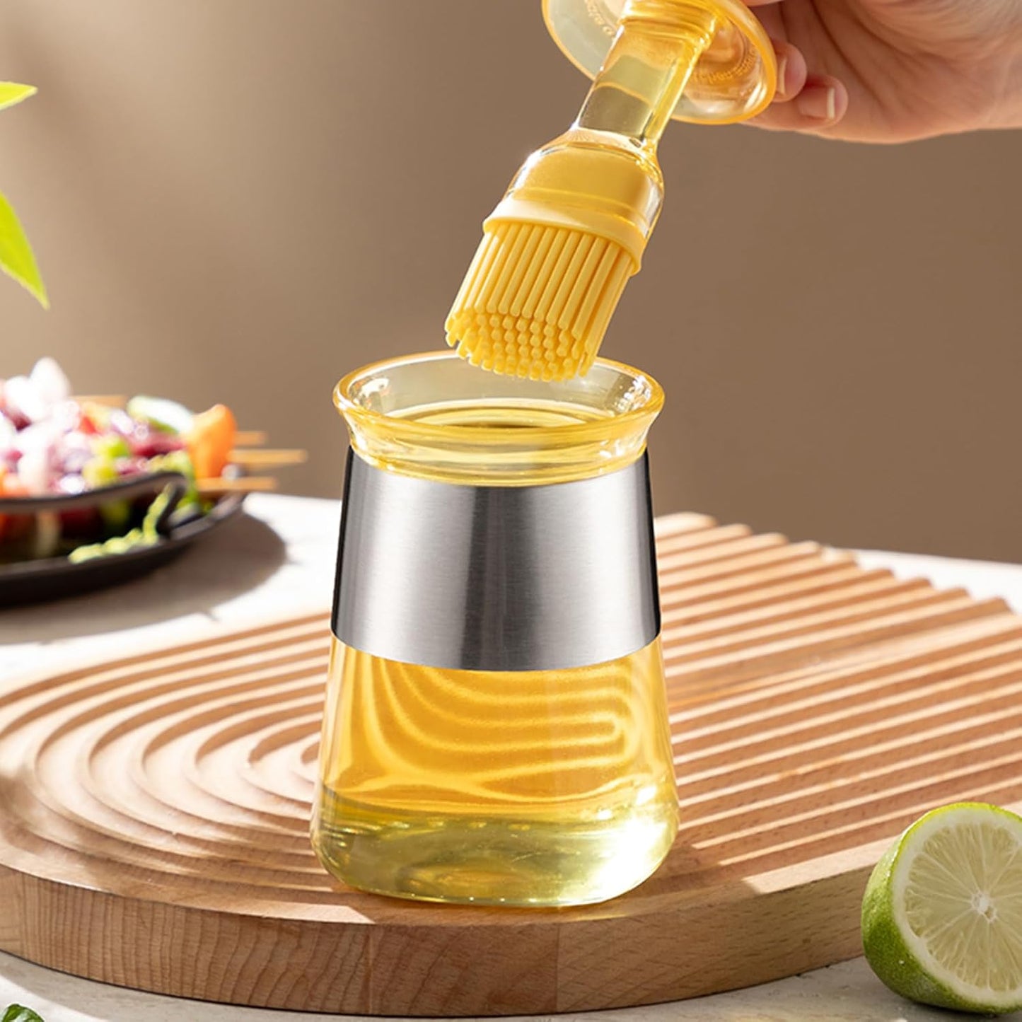 Oil Bottle Brush, 9 oz Olive Dispenser Bottle with Brush,Silicone Basting Brush Oil Separator for Cooking, Glass Oil Dispenser for Kitchen Barbecue Sauce Grill Frying (Yellow,270 ml)