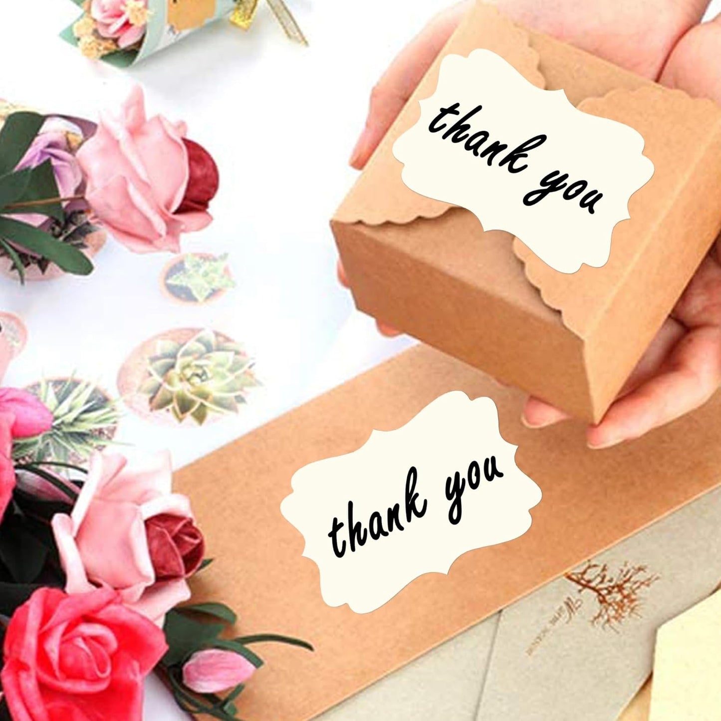 SALEMAR 200PCS Fancy Shape Sticker Labels for Essential Oil, Bottle, Food and Jars, Adhesive Gift Tag Stickers for Christmas (Cream)