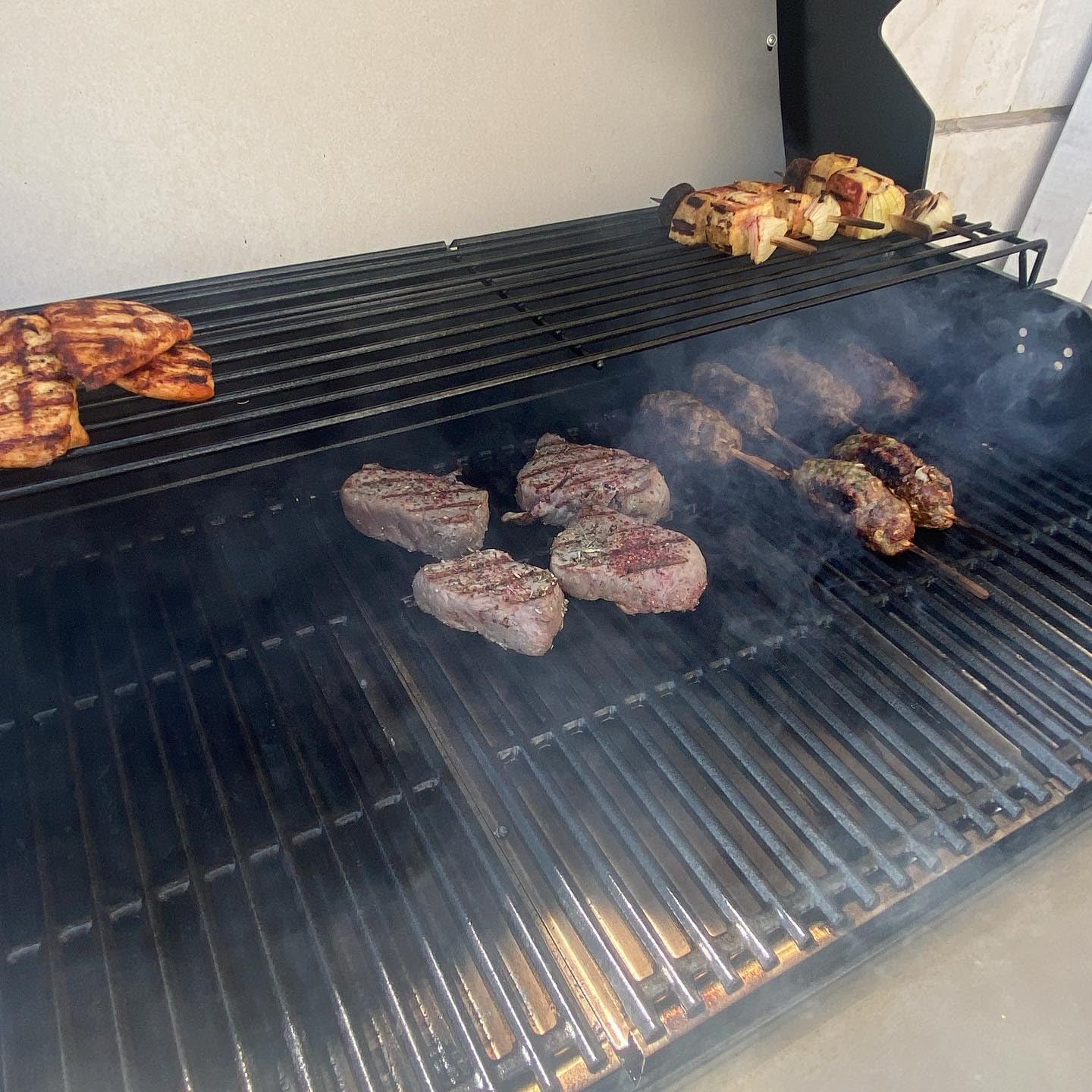 Emitter Plates for Charbroil Commercial Tru Infrared 4 Burner Grill 463242715, 463242716, 463276016, G533-2200-W1, 466242715, 466242716, 466242815, 466242816 463257520, 463255020, 466243219