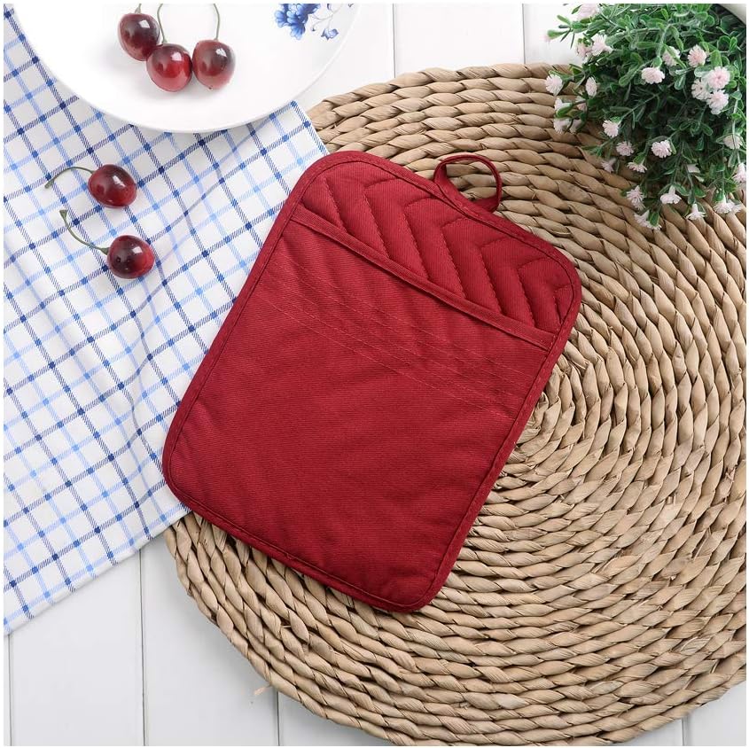 Anyi Pot Holders and Oven Mitts 7" X 9" Heat Resistant Cotton Pocket Pot holder Set Feature of Non Slip Kitchen Hot Pad Oven Mitts, 3-pack, Red