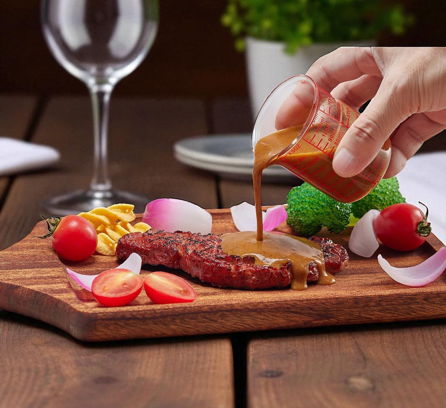 High Borosilicate Glass Measuring Cup-V-Shaped Spout，Glass Measuring Beaker for Kitchen or Restaurant, Easy to Read, 120 ML (4 Oz)-Pack of 2