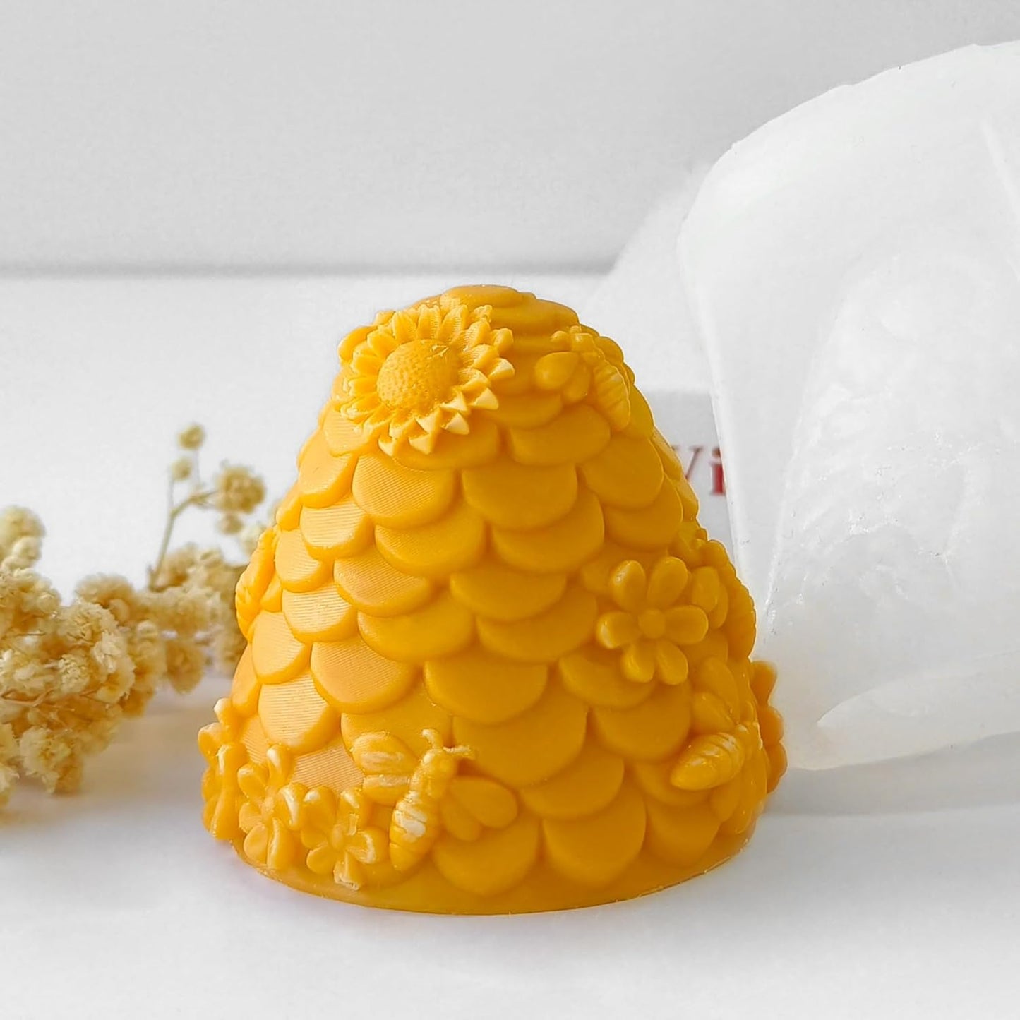 Honeybee Honeycomb & Animal Candle & Resin Casting Molds - 3D Silicone Molds for Candle Making & Jewelry Resin Craft Supplies