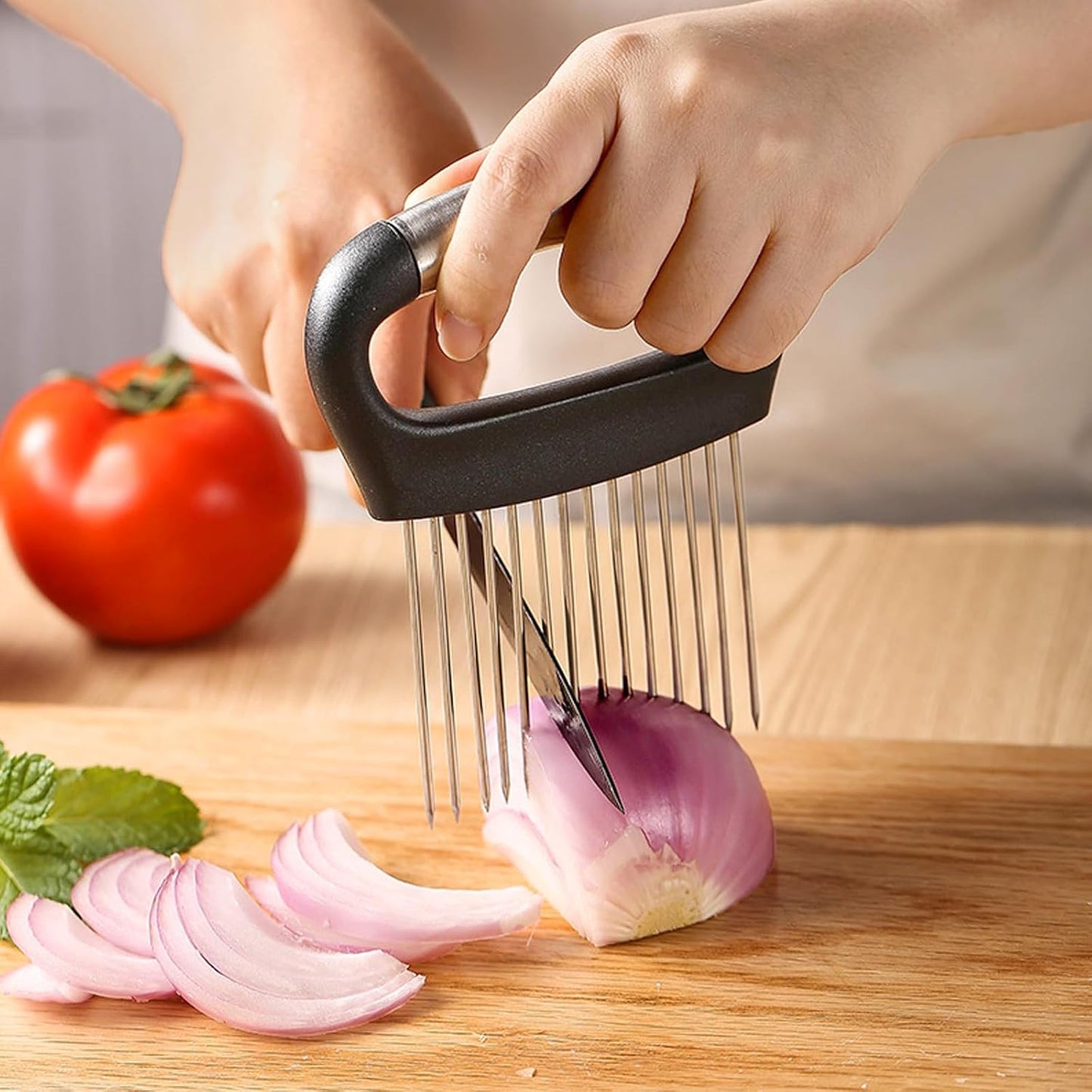 Onion Holder for Slicing,Tomato Slicer for Home Use Tool,Stainless Steel Onion Slicer Holder Chopper,Food Slicer Assistant Tool, Guide for Onion