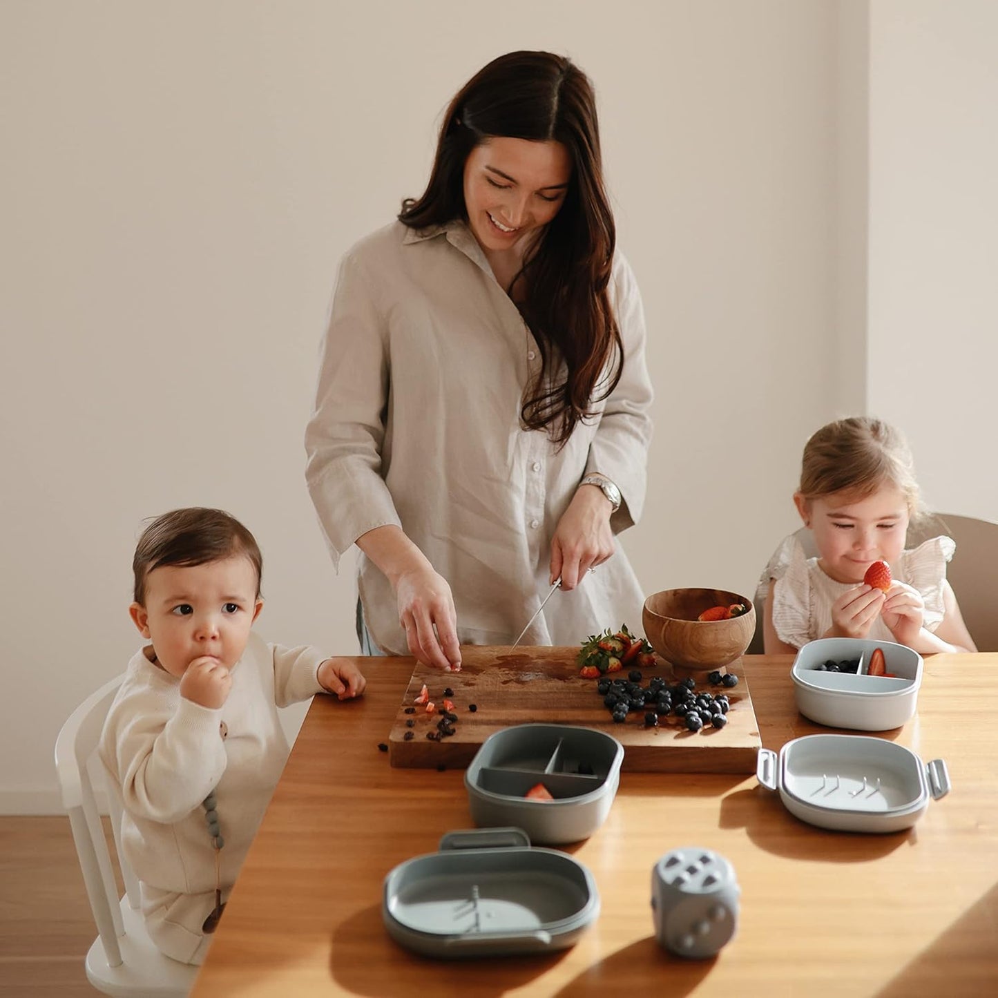 mushie Kids Bento Lunch Box | 3-Compartment & Removable Divider + Fork & Spoon Utensils | Great For Meals, School, Snacks On-the-Go | Dishwasher Safe (Cloud)