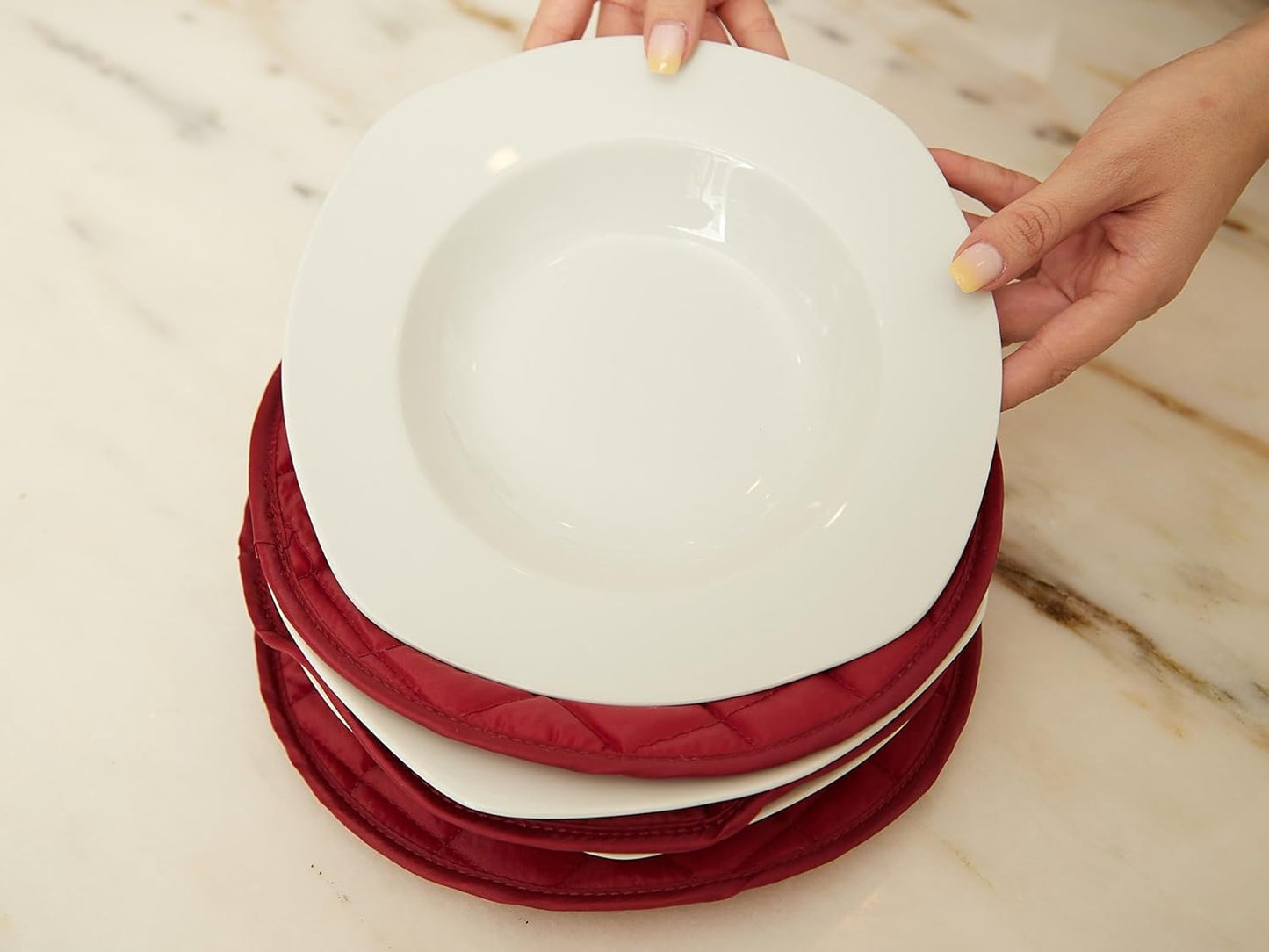 Covermates Keepsakes - Dish Storage - Padded Protection - ID Window - Stain Resistant - Machine Washable - China Storage, Red