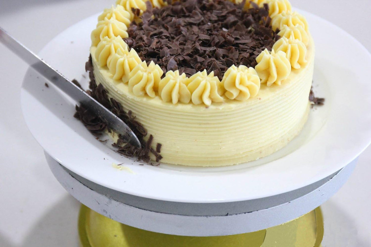 Straight Cake Icing Spatula set of 3 Professional Stainless Steel Cake Decorating Frosting Spatulas, 6"-8"-10" Flexible Resistant Blade, Wooden Handle for Easy Grip