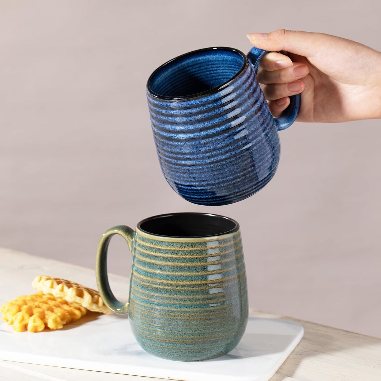 20 oz Large Ceramic Coffee Mugs set of 2, Coffee Mugs for Women and Men, Big Tea Cups, Large Handle Mugs for Office and Home, Microwave and Diahwasher Safe (Green with Stripes, 2PCS)