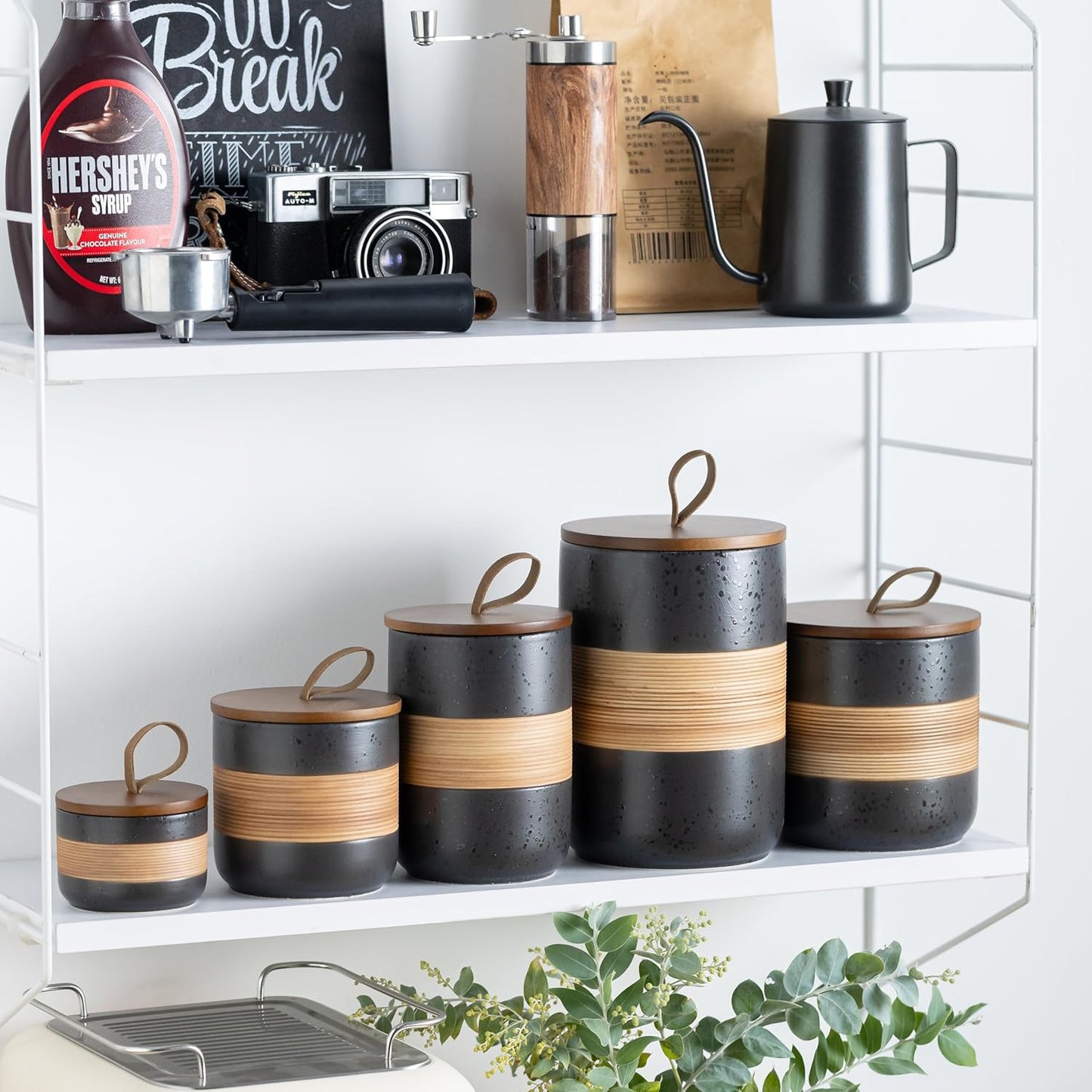 Small Ceramic Jar with Lid, Coffee Container Kitchen Food Storage Jars for Spice Sugar Tea Bag Matcha Container Airtight, Stacairtightkable Decorative Jars for Countertop, Black & 5 fl.oz