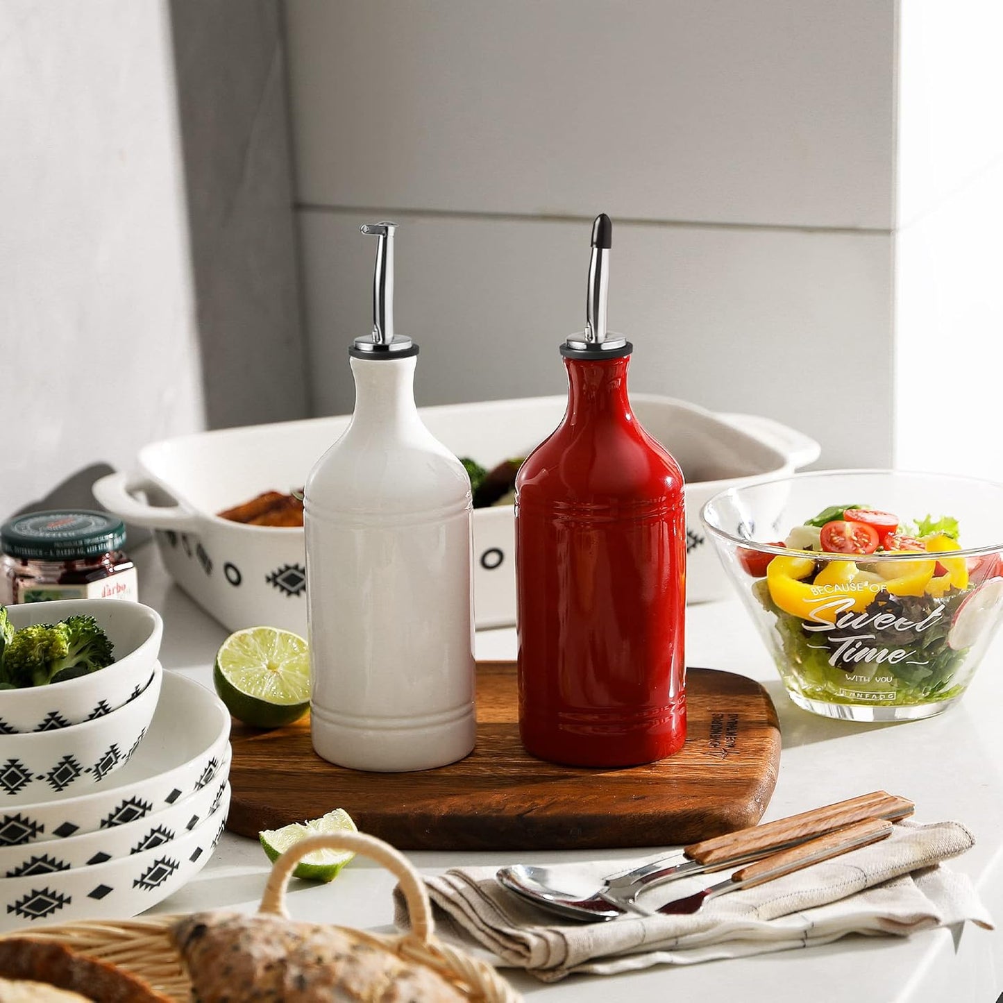 Sweejar Ceramic Olive Oil Dispenser Bottle, Opaque Oil Cruet Protects Oil to Reduce Oxidation, Suitable for Storage Oil, Vinegar, Coffee Syrups & Other Liquids, Pack of 1, 15.5 Fl Oz (Red)