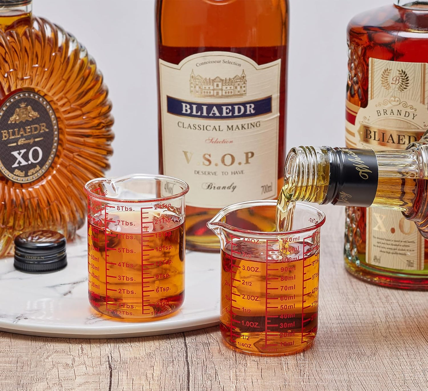 High Borosilicate Glass Measuring Cup-V-Shaped Spout，Glass Measuring Beaker for Kitchen or Restaurant, Easy to Read, 120 ML (4 Oz)-Pack of 2