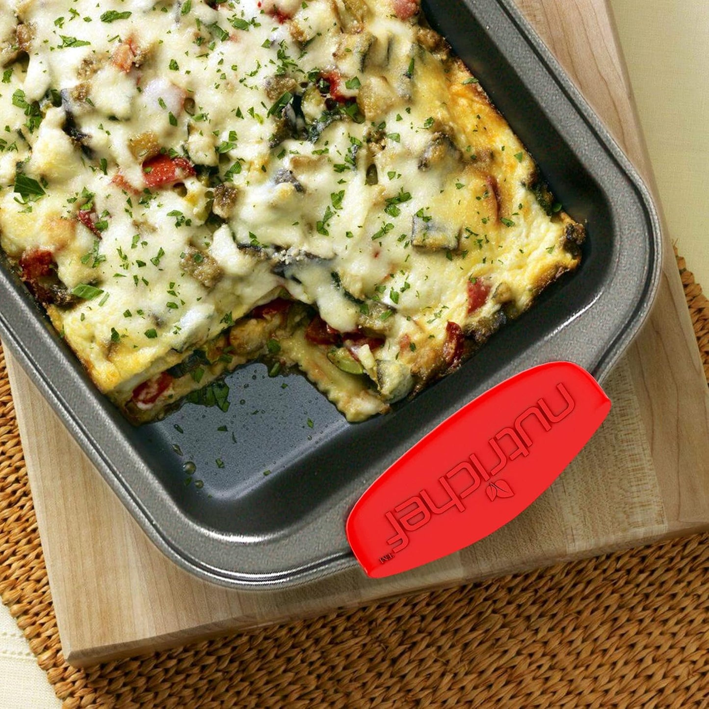 NutriChef 6-Piece Nonstick Bakeware Set - Carbon Steel Baking Tray Set w/ Heatsafe Red Silicone Handles, Oven Safe Up to 450°F, Loaf Muffin Round/Square Pans, Cookie Sheet, Baking Pan -NCSBS6S,Black