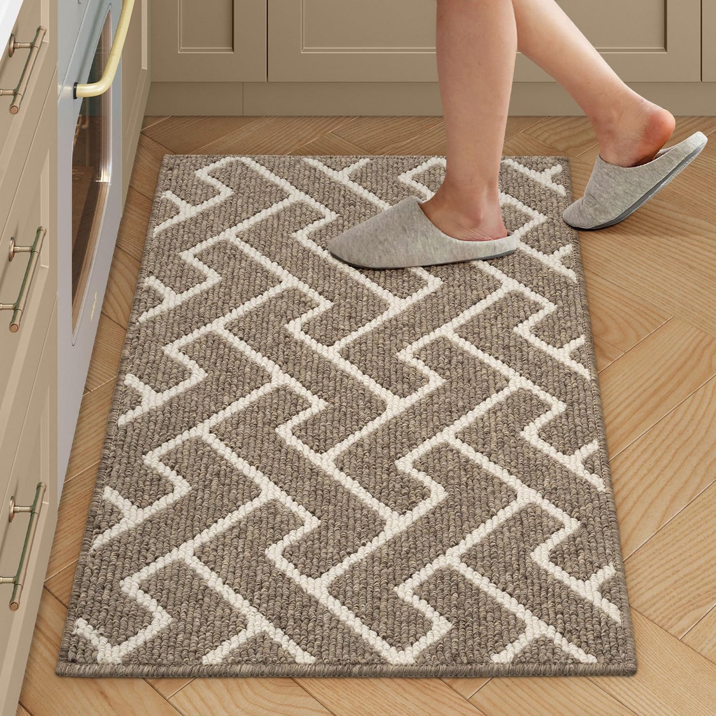 hicorfe Kitchen Rugs and Mats,Kitchen Mats for Floor,24"x35" Non Slip Runner Rug,Absorbent Resist Dirt Comfort Standing Mat Machine Washable for Entryway,Hallway,Front of Sink(Beige)