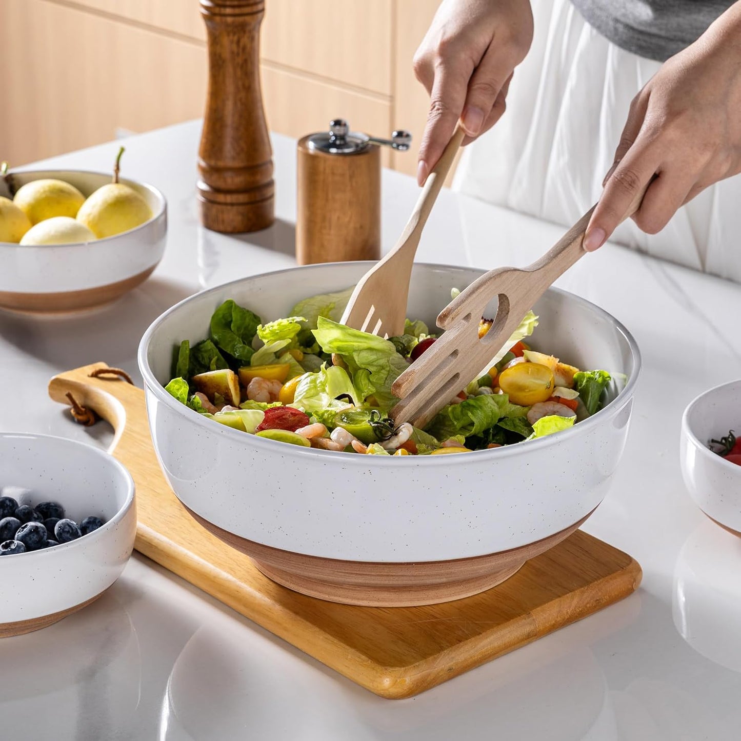 AmorArc 9.8’’ Ceramic Serving Bowls, 95 OZ Extra Large Salad Bowls Set of 2, Stoneware Oversized Bowls with Rustic Terracotta Underside for Salad, Soup and Dinner. Large Bowls for Entertaining&Gift