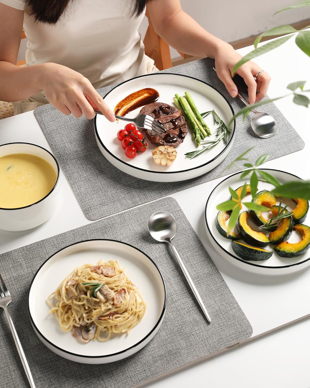 Sweejar Porcelain Dinnerware Sets for 6, 18 Pieces Ceramic Plates and Bowls Set, Classic Modern Simple Kitchen Dinner Dining Ware Set, Dishwasher and Microwave Safe Dishes Sets(Pure White-Black Rim)