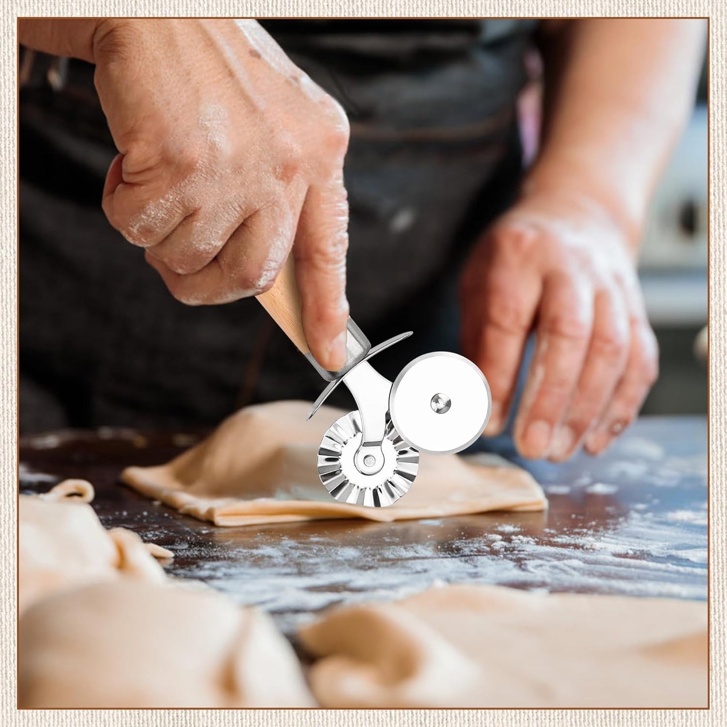 Pastry Cutter Double Wheel - Exquisite Wooden Handle, Perfect for Pasta, Pizza, Ravioli, Cookie - Enhance Your Culinary Artistry