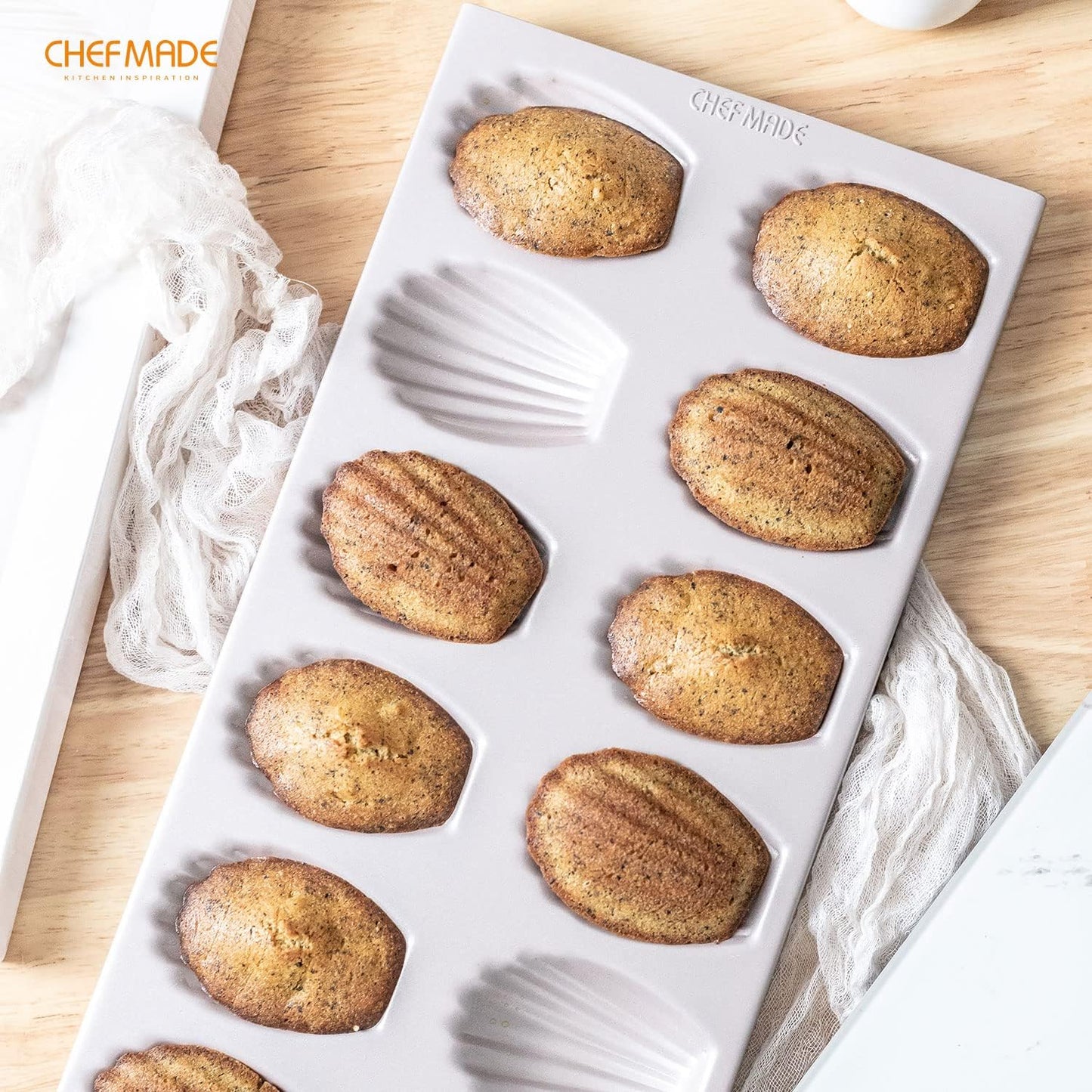 CHEFMADE Madeleine Mold Cake Pan, 12-Cavity Non-Stick Oval Shell Madeline Bakeware for Oven Baking (Champagne Gold)