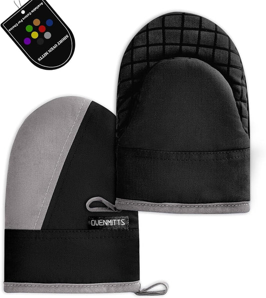 Mini Oven Mitts, Kitchen Oven Gloves Kitchen Mittens 500 Degrees Heat Resistant Baking Gloves, Non-Slip Silicone Surface with Hanging Loops Hot Gloves for Cooking, Baking, BBQ 1 Pair-Black