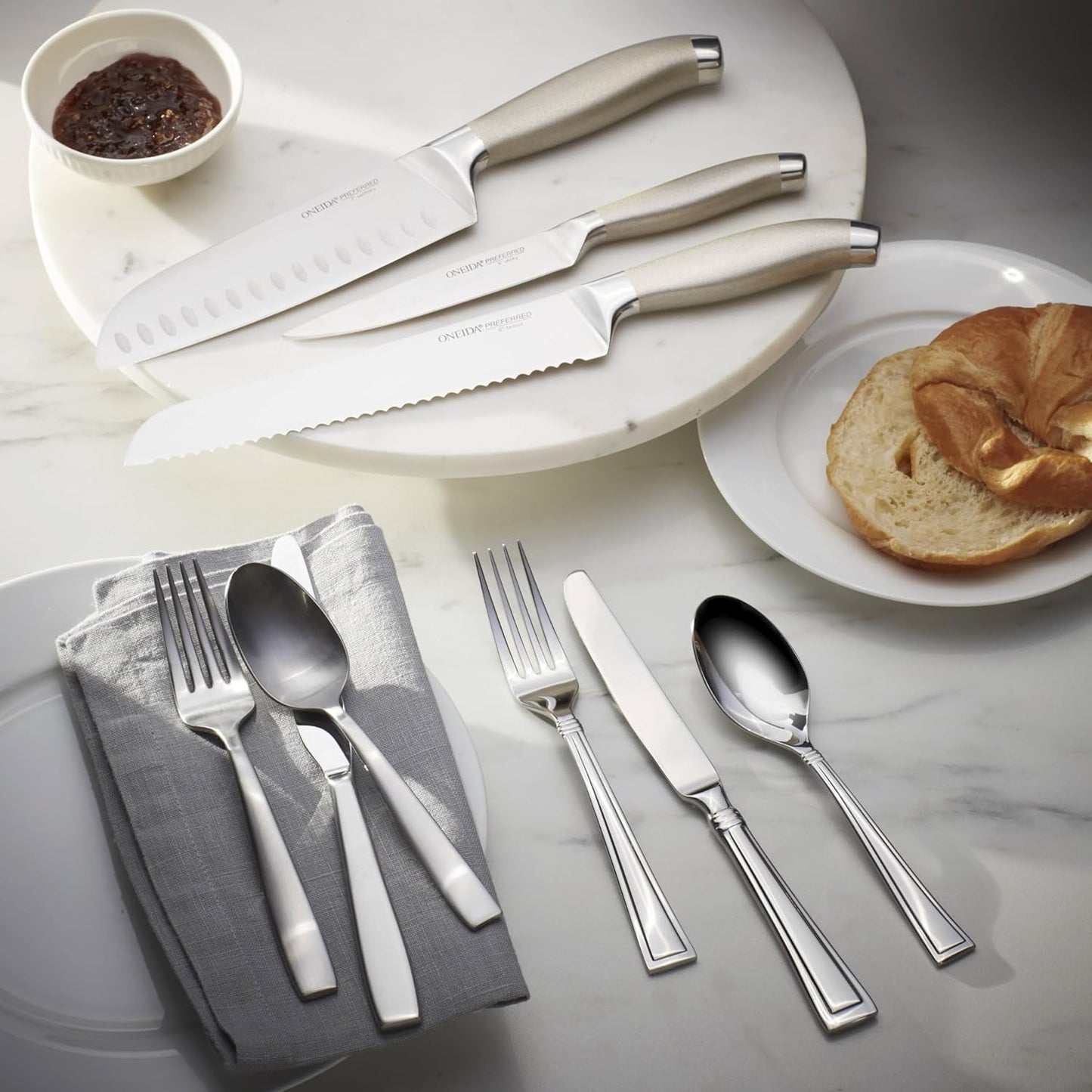 Oneida Everdine 45 Piece Everyday Flatware, Service for 8, 18/0 Stainless Steel, Silverware Set, Dishwasher Safe, Silver