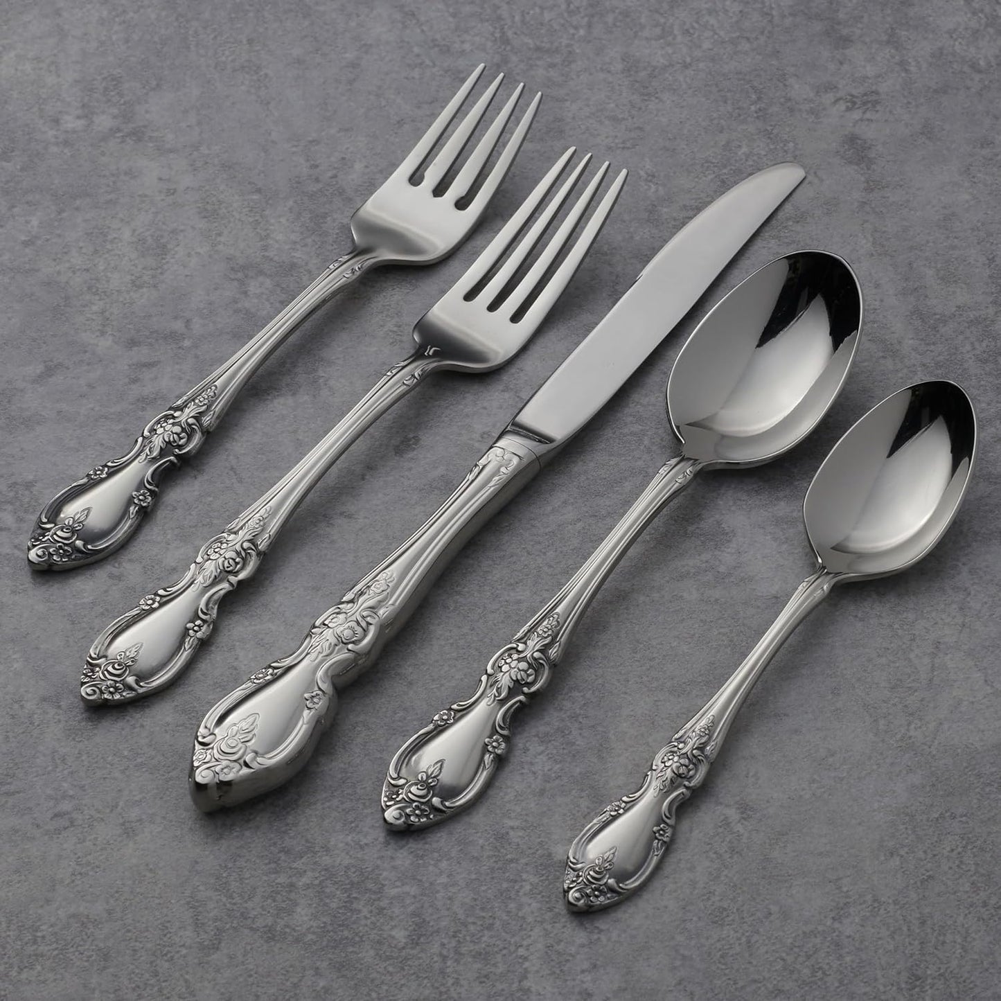 Oneida Louisiana 45 Piece Fine Flatware Set 18/10 Stainless Steel, Service for 8, Silver