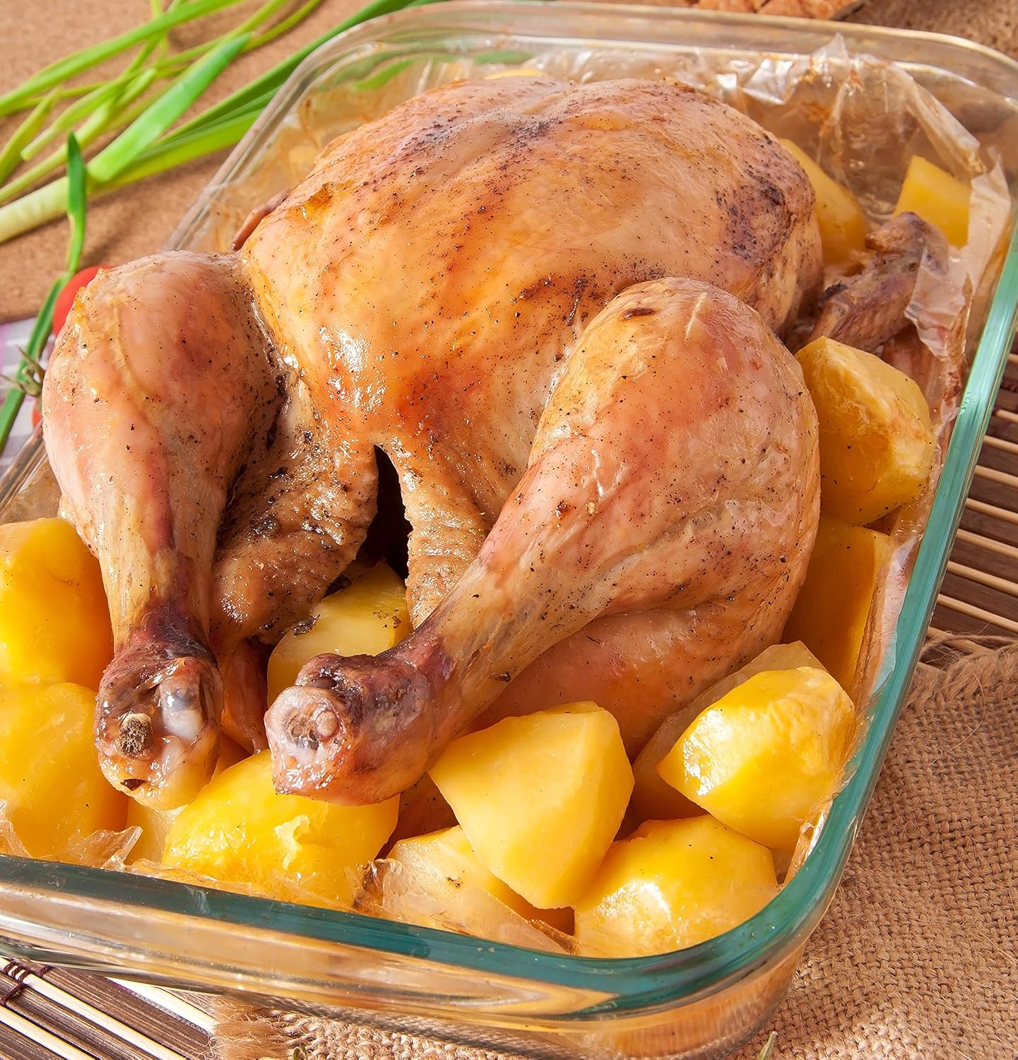 Moss & Stone Glass casserole Dish Made by Borosilicate Glass, 10 X 6.5 Inch Durable Bakeware Dish Oven Safe & Microwave Safe, Clear Glass Rectangular Baking Pan (1 Pcs & Stand)