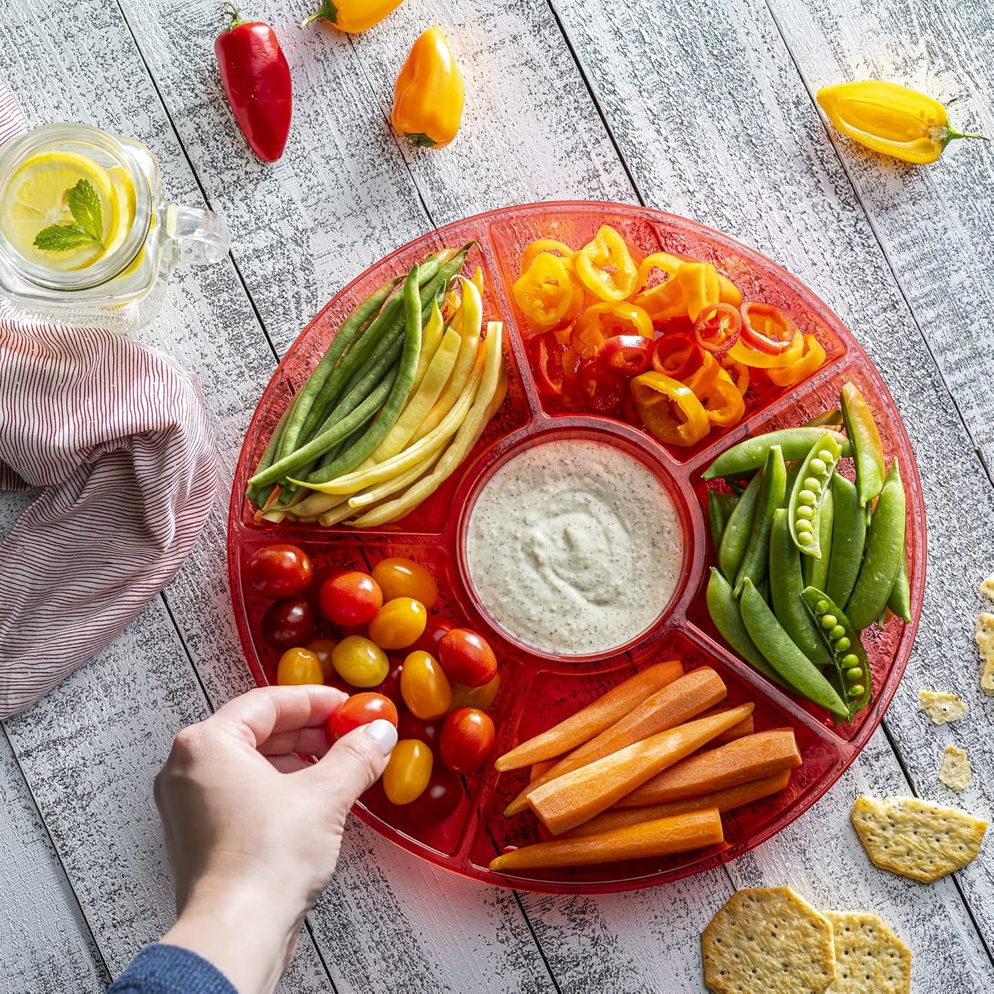 Plasticpro 6 Sectional Round Plastic Serving Tray/Platter (8, Red)